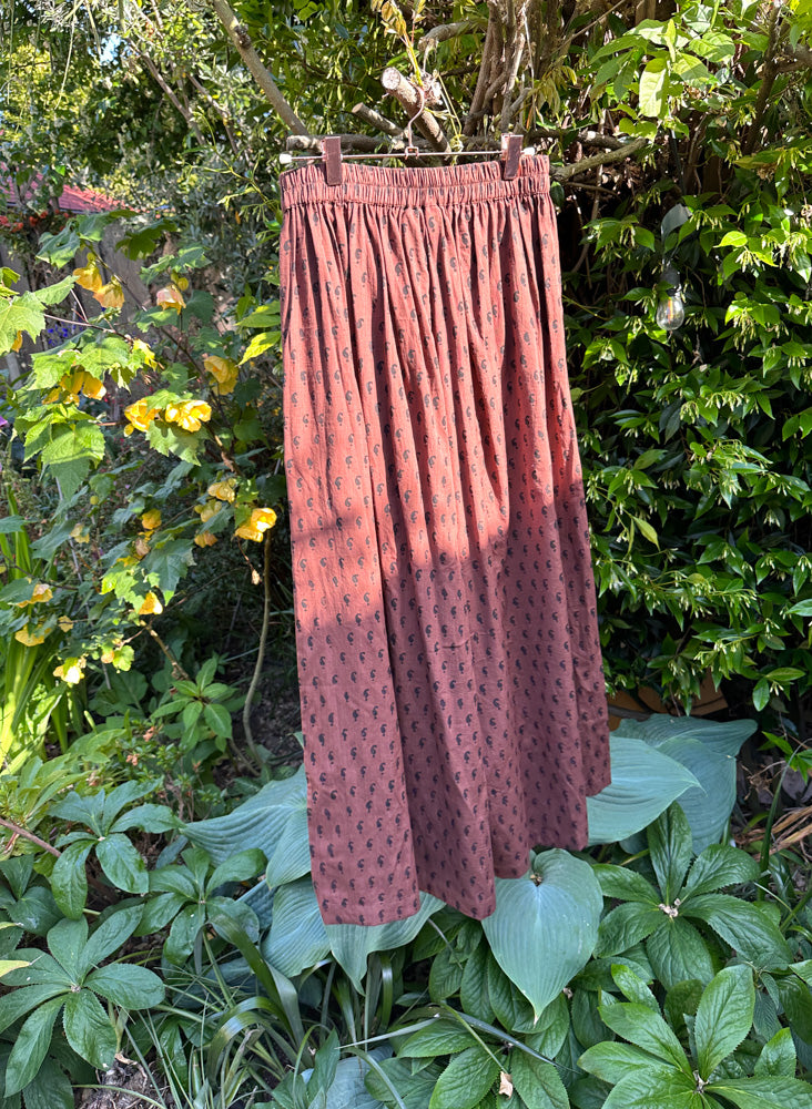 Savista Pants, small paisley sample, size s